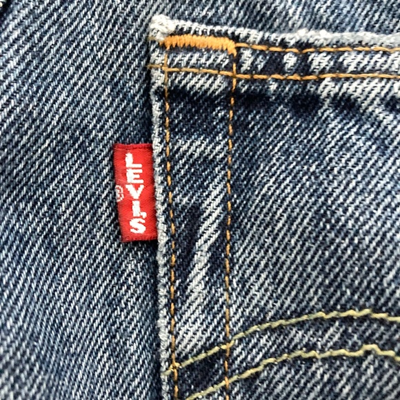 LEVI'S 501 Premium Denim Shorts Classic Blue Wash - Picture 4 of 9